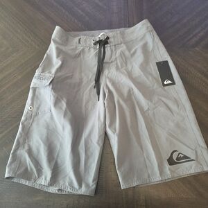 Quiksilver Board Shorts Size 27 Gray Y2K Surf Swim Cargo Pocket NWT